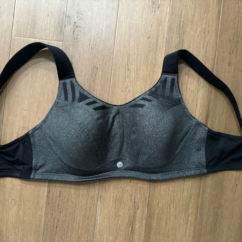 Livi active sports bra 40ddd